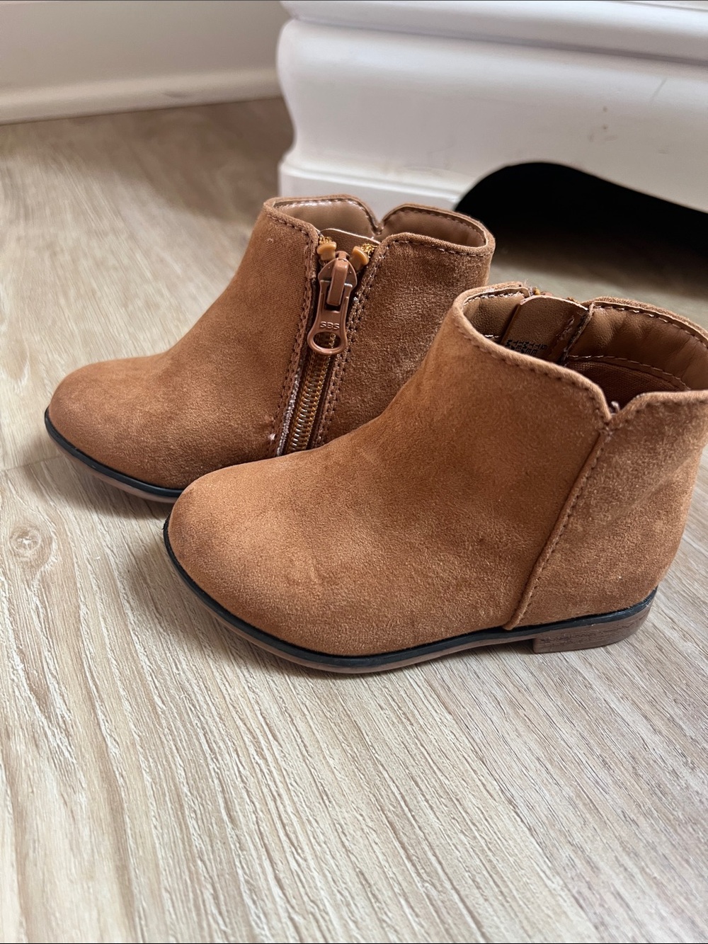 Cat & Jack Tan Suede Side-Zip Kids Ankle Boots